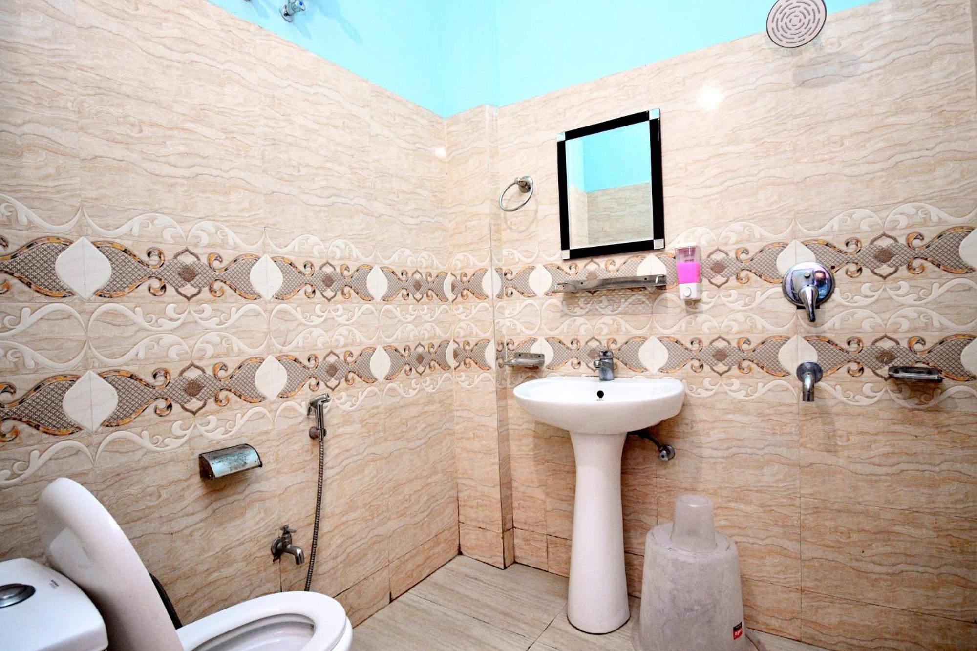 Hotel Dev Bhoomi Inn Rishikesh Exterior photo
